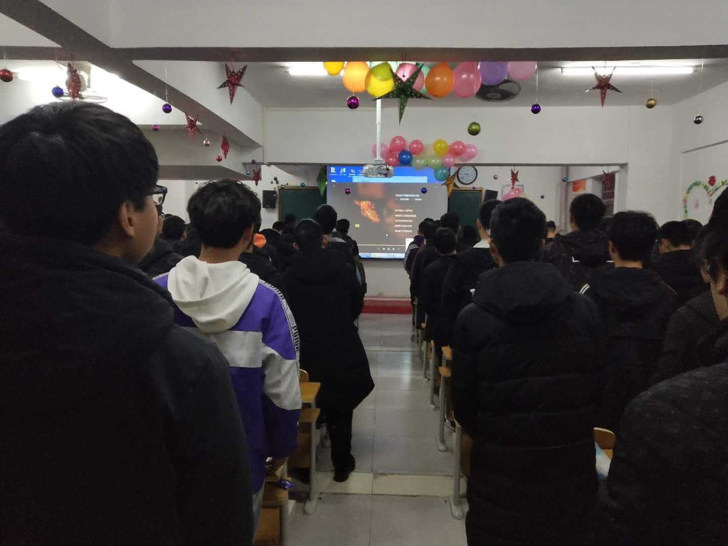 8 18高考班.jpg 8 18高考班.jpg
