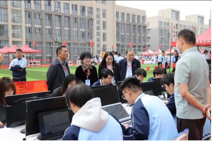 以赛砺技强本领 匠心育人促成长——我校圆满举办2026年“南华杯”校园职业技能大赛